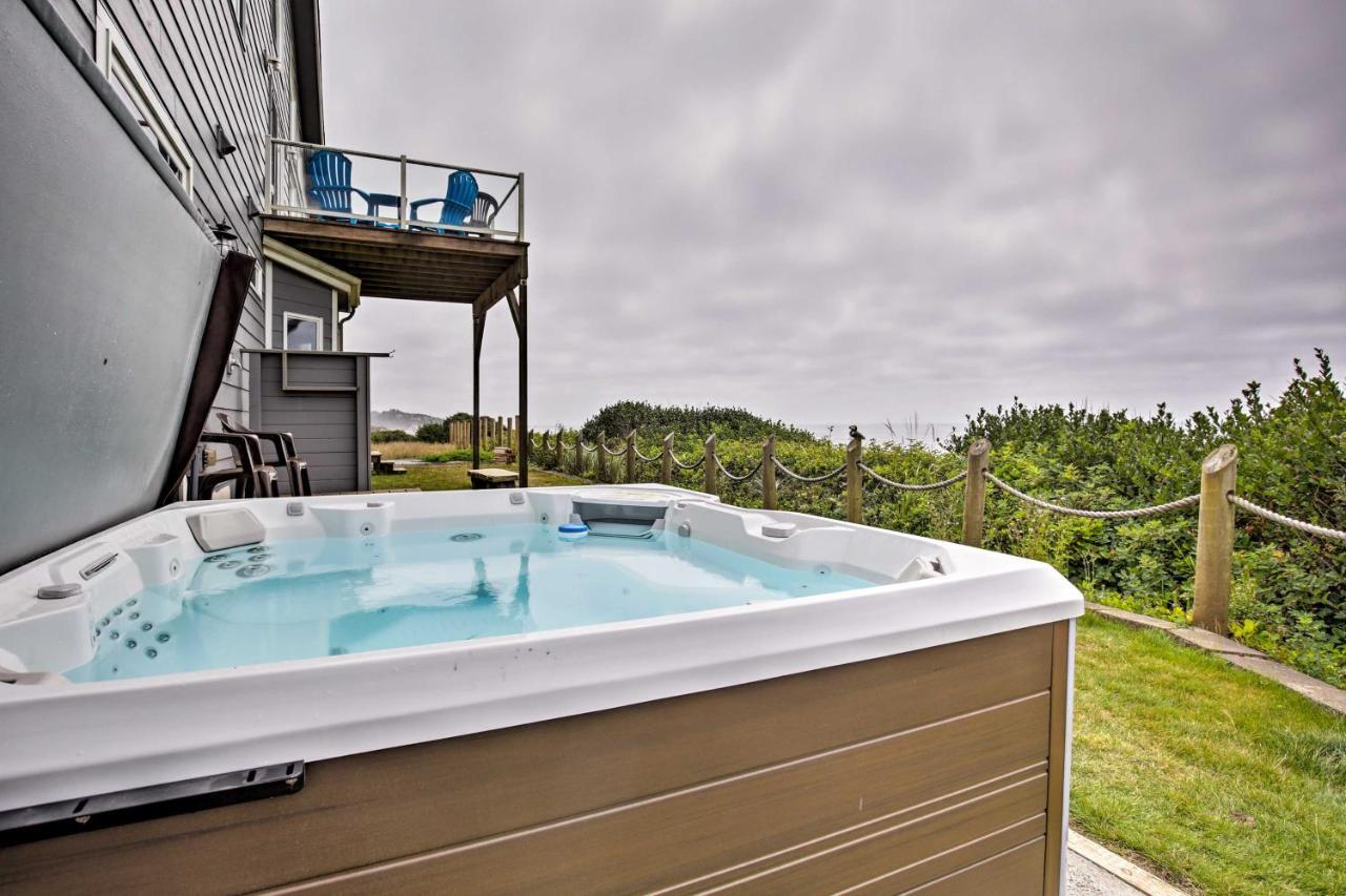 Oceanfront South Beach Home With Hot Tub And Sauna Нюпорт Екстериор снимка